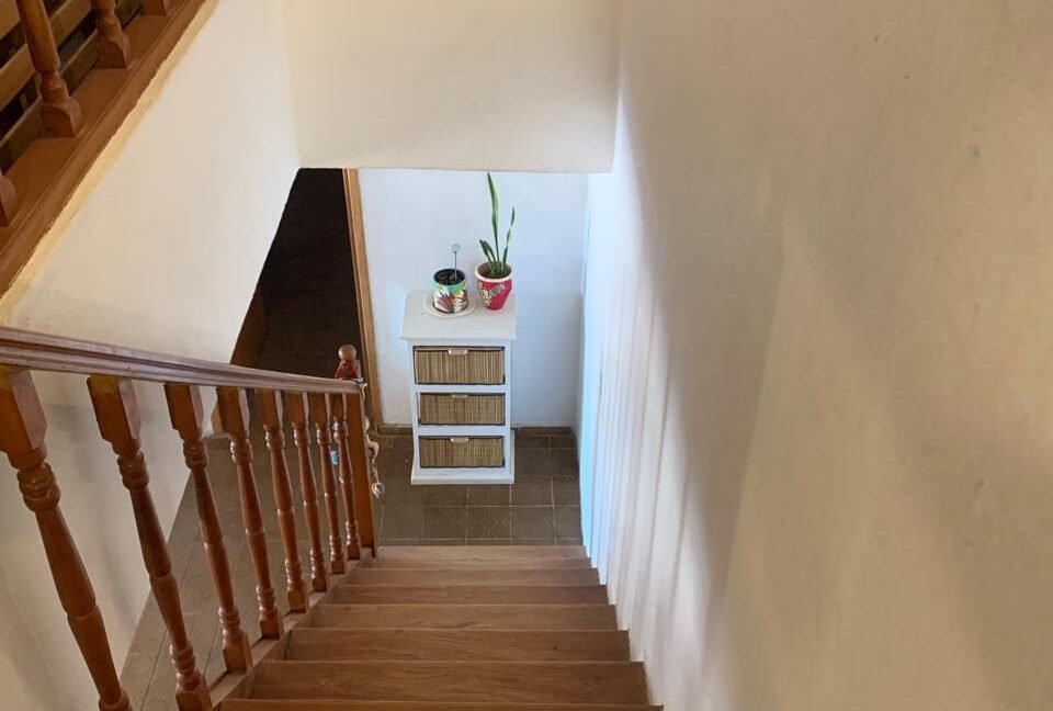 WhatsApp Image 2025-07-04 escalera